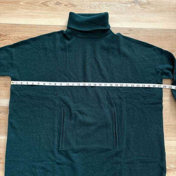 Garnet Hill Wool Cashmere Oversized Turtleneck Sweater Dark Balsam M - Picture 4 of 6